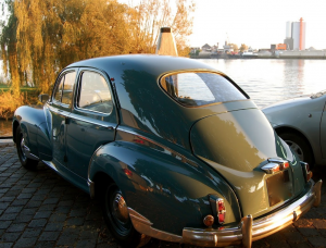 Peugeot 203 in Schoonhoven (okt. 2011)